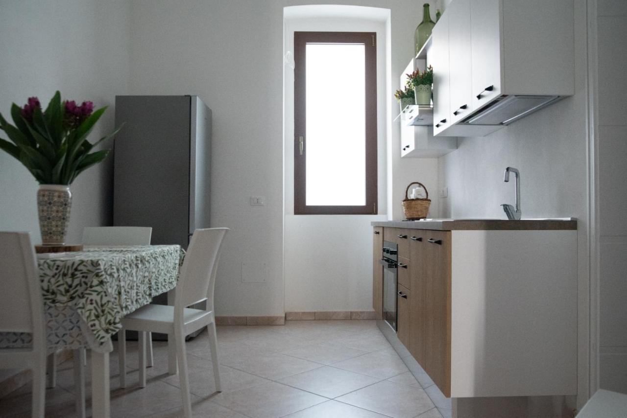 Al Muro Casa Vacanza 莱韦拉诺 外观 照片