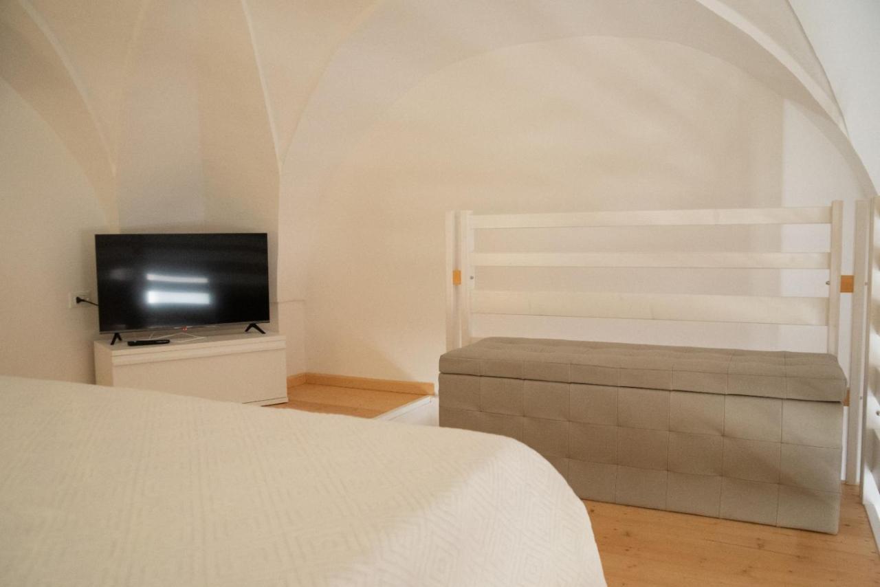 Al Muro Casa Vacanza 莱韦拉诺 外观 照片