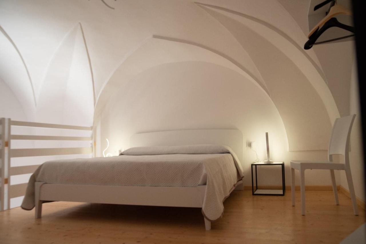 Al Muro Casa Vacanza 莱韦拉诺 外观 照片
